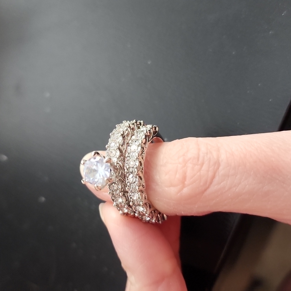 Zirconia and stainless steel ring set